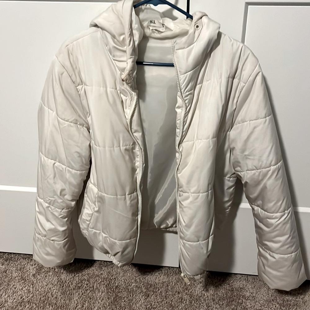 White bomber jacket. size M